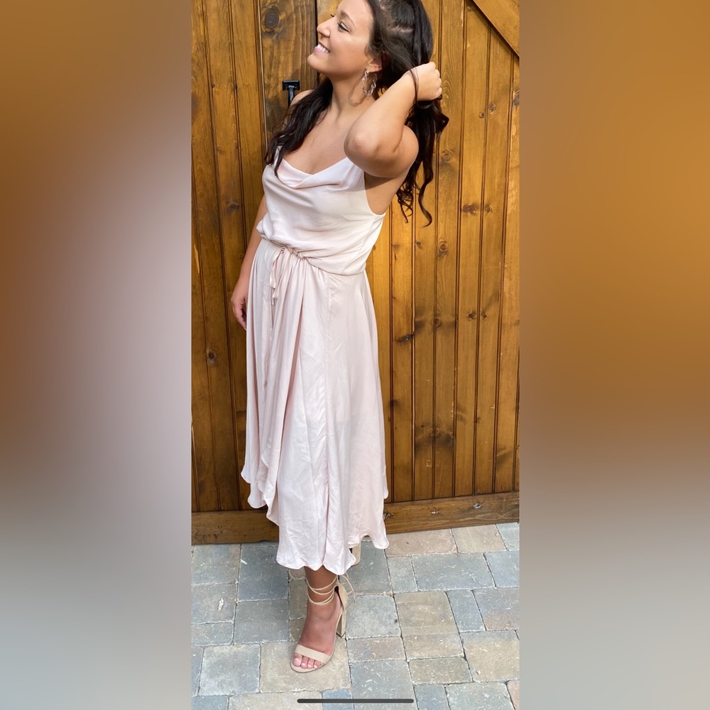 Hello Molly pink midi dress size small ~ perfect for wedding guest